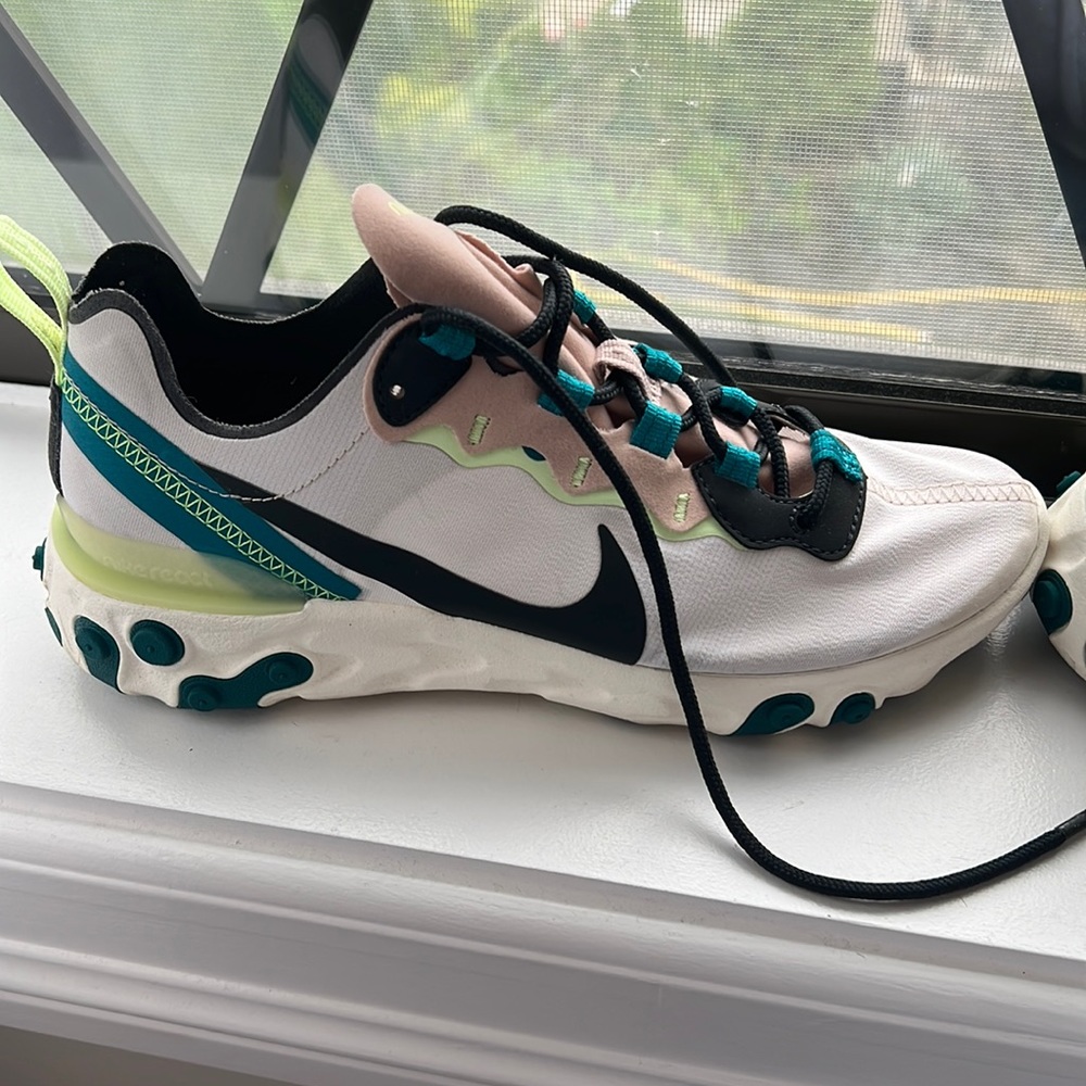 Nike react sneakers